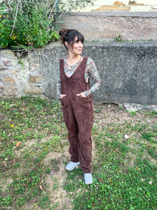 Corduroy jumpsuit in brown