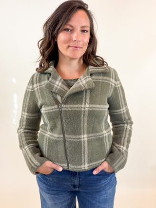 Evergreen Trail Plaid Jacket