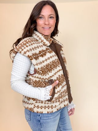 Trailside Sherpa Vest