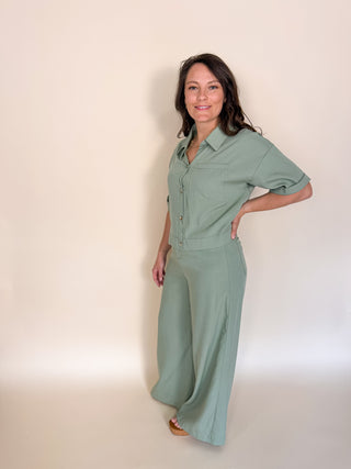 Sagewood Cropped Shirt