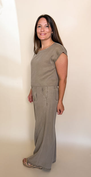Stone & Sage Wide Leg Pants