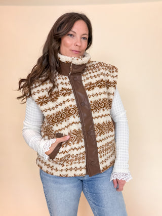 Trailside Sherpa Vest