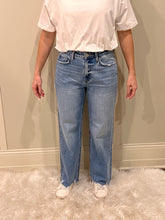 Load image into Gallery viewer, Victorious High Rise Crop Wide Leg Jeans by Vervet

