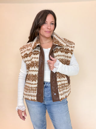 Trailside Sherpa Vest