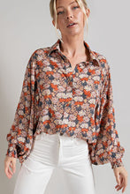 Load image into Gallery viewer, Button Down Puff Sleeve Blouse
