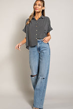 Load image into Gallery viewer, Short Sleeve Button Down Top
