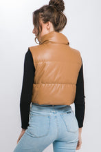 Load image into Gallery viewer, Cropped Puffer Vest
