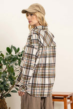 Load image into Gallery viewer, Lightweight Plaid Shacket
