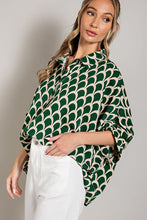Load image into Gallery viewer, Button Down Printed Top
