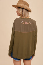 Load image into Gallery viewer, Thermal Embroidered Yoke Top
