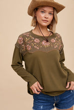Load image into Gallery viewer, Thermal Embroidered Yoke Top
