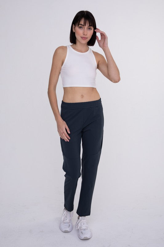 Essential Micro-Ribbed Cropped Tank Top