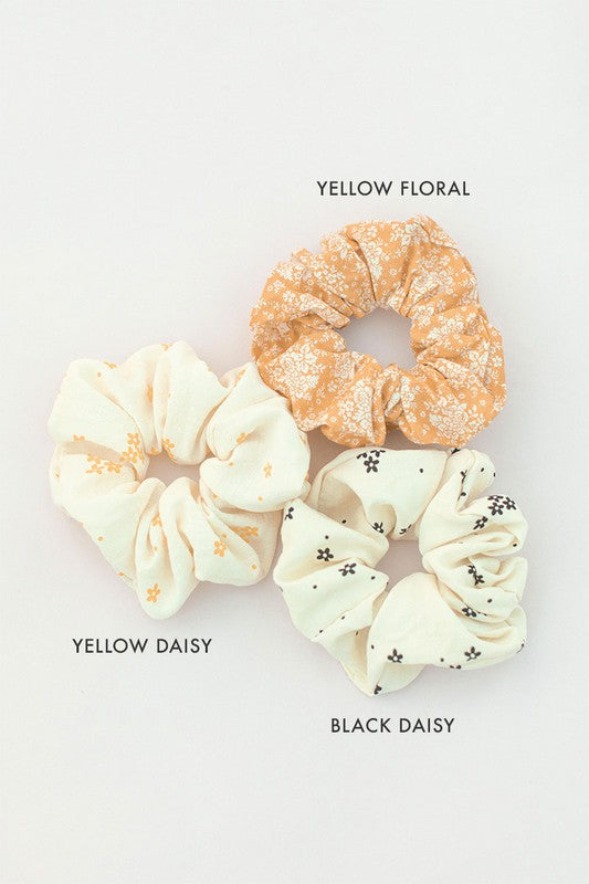 Daisy Scrunchie