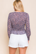 Load image into Gallery viewer, Floral Front Tie Blouse
