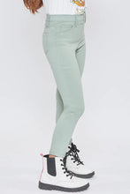 Load image into Gallery viewer, Little Girls Hyperstretch Jeggings
