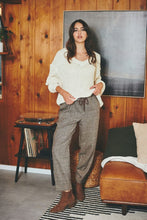 Load image into Gallery viewer, Twill Plaid Pants
