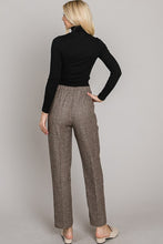 Load image into Gallery viewer, Twill Plaid Pants
