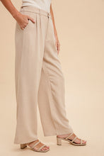 Load image into Gallery viewer, Textured Woven Wide Leg Pants

