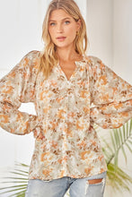 Load image into Gallery viewer, Woven Floral Top
