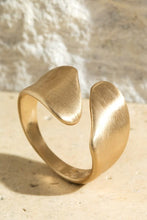 Load image into Gallery viewer, Brass Abstract Open Ring
