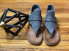 Load image into Gallery viewer, Journey Sandals
