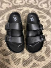 Load image into Gallery viewer, Mamma Mia Rubber Sandals

