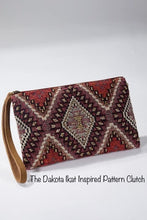Load image into Gallery viewer, Handmade Clutch Wristlet
