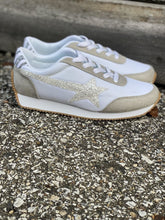 Load image into Gallery viewer, Vintage Sneakers
